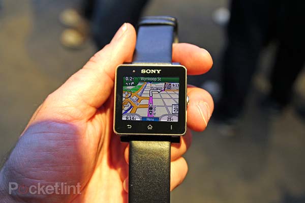 Sony ve Garmin, SmartWatch 2 için özel bir navigasyon uygulaması üzerinde çalışıyor