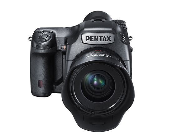 Pentax’tan 51.4MP çözünürlükte CMOS sensörlü yeni orta format fotoğraf makinesi: 645z