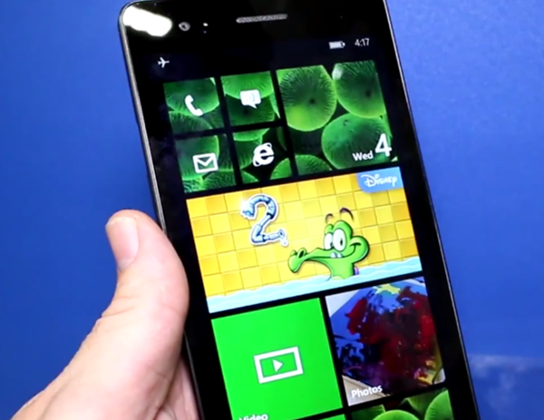 Computex 2014 : Microsoft 6.45 inçlik referans Windows Phone cihazını tanıttı