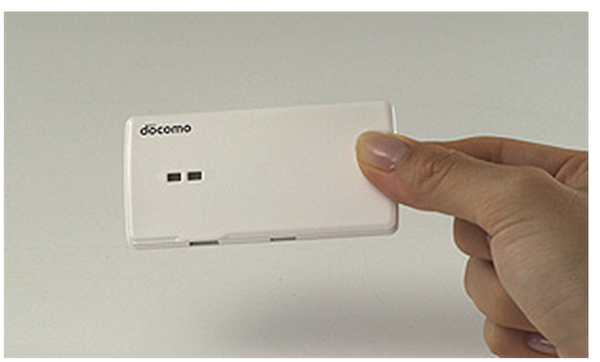 Japon DoCoMo operatörü kablosuz bir SIM modülü geliştiriyor