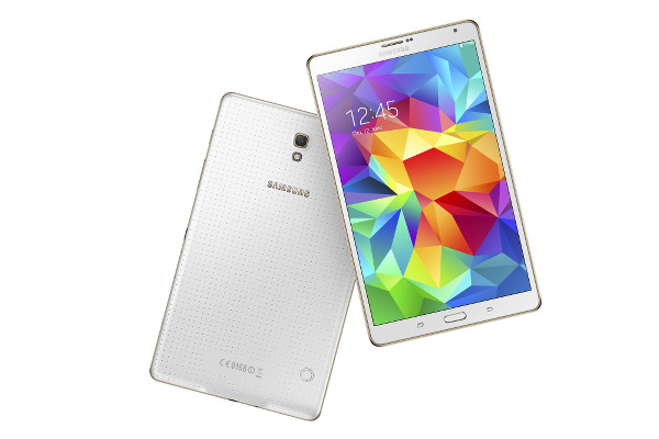 Samsung'un ilk yüksek çözünürlüklü Super AMOLED tabletleri resmiyet kazandı