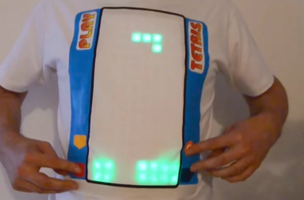 Bu tişörtle Tetris oynamak mümkün hale geliyor