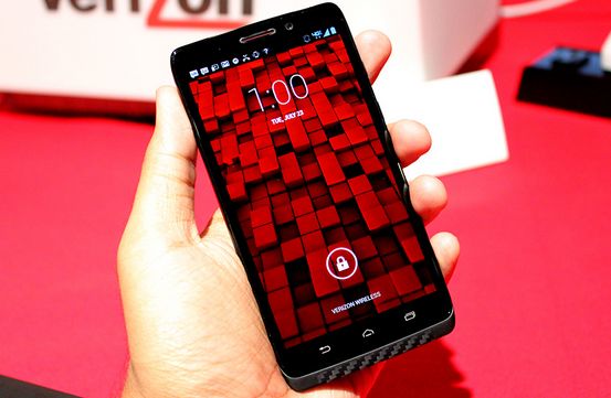 Google ve Motorola 5.9 inçlik bir Nexus cihazı üzerinde çalışıyor olabilir