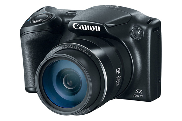 Canon'dan 42 ile 30 kat optik yakınlaştırma sunan iki yeni fotoğraf makinesi: SX400 IS ve SX520 