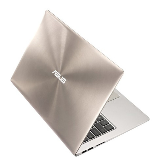 Asus, Zenbook serisine iki yeni üye daha ekledi