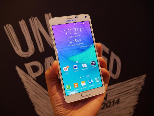 Samsung Galaxy Note 4'ün bükülme testi videosu yayınlandı