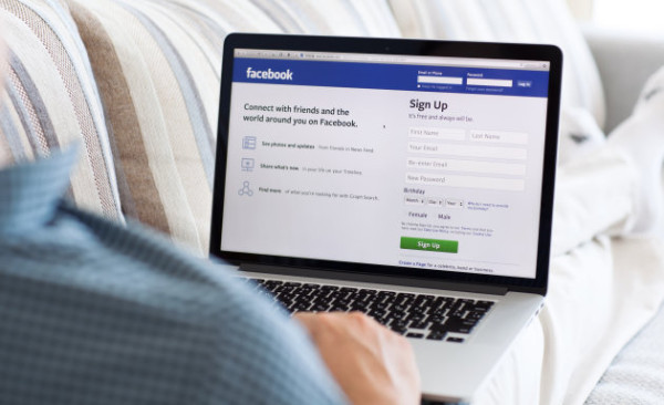 Facebook sayfa gönderilerini kısıtlıyor