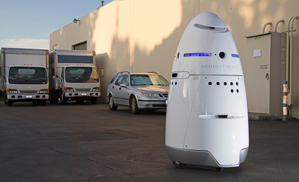 Knightscope güvenlik robotu suç oranını azaltmayı hedefliyor