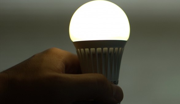 LED lambalarda maliyet düşüyor, verimlilik artıyor