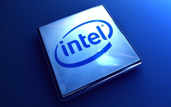 Intel geçen yılı rekorlarla kapattı