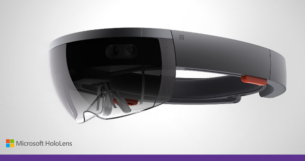 Microsoft holografik akıllı gözlüğünü tanıttı