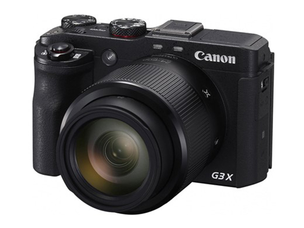 Canon, yeni üst seviye kompakt fotoğraf makinesi G3 X'i 25 kat optik yakınlaştırma ile hazırlıyor