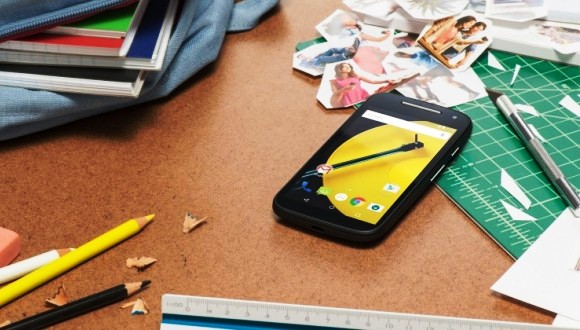 Motorola yeni jenerasyon Moto E modelini tanıttı