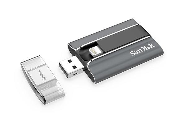 MWC 2015: Sandisk'den iki yeni USB bellek: 32GB Dual USB Drive ve iXpand 128 GB