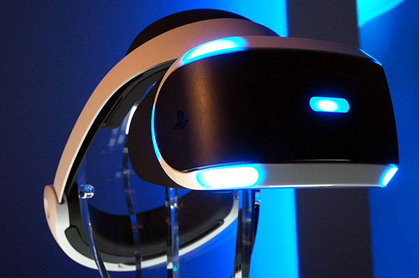 Sony Project Morpheus 2016'nın ilk çeyreğinde tüketicilerle buluşuyor