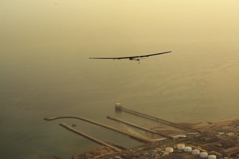 Dünya turuna başlayan Solar Impulse 2'den ilk rekor geldi