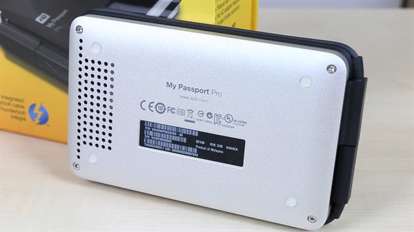 WD My Passport Pro inceleme videosu 'Thunderbolt'lu 2TB taşınabilir disk'