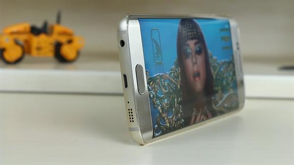 Samsung Galaxy S6 Edge inceleme videosu 'En iyisini arayanlara'