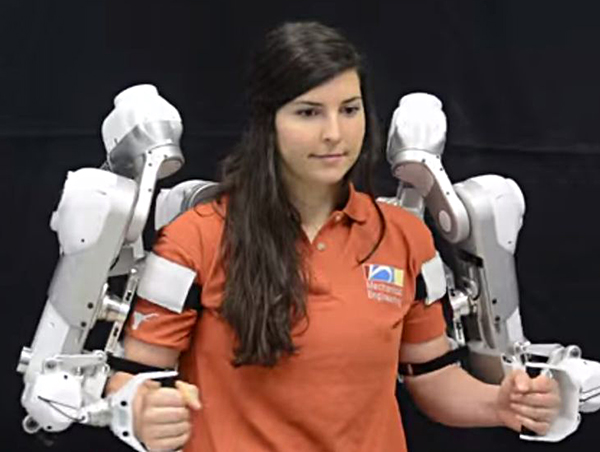 Texas Üniversitesi'nin rehabilitasyon robotu Harmony, iyileşme sürecini hızlandırıyor