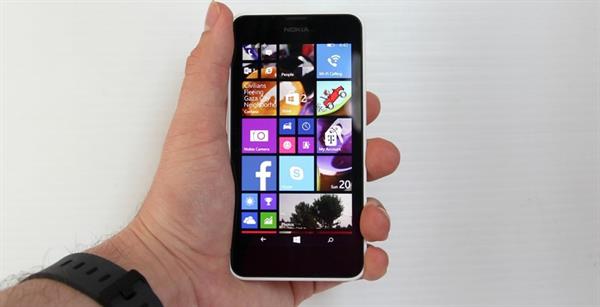 Windows 10 güncellemesini ilk alan modeller Microsoft Lumia 640 ve 640 XL olacak