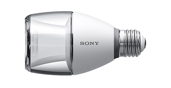 Sony, hoparlör özellikli yeni LED ampul modelini duyurdu