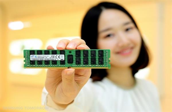 Samsung DDR4 bellek fiyatlarını aşağı çekiyor