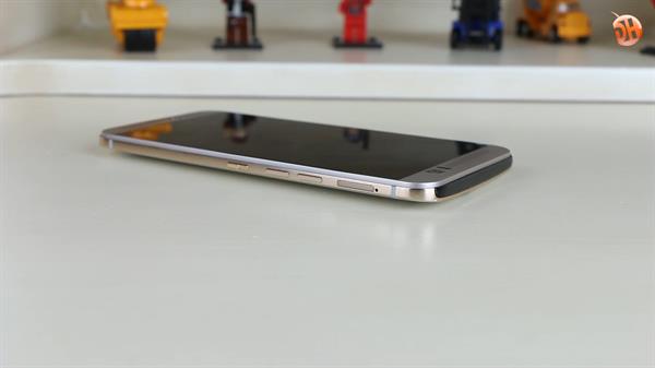 HTC One M9+ inceleme videosu 'M9'un ağabeyi test masasında'