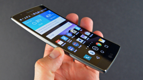 LG G Flex 3 gelecek yıl Mart ayında piyasaya çıkabilir