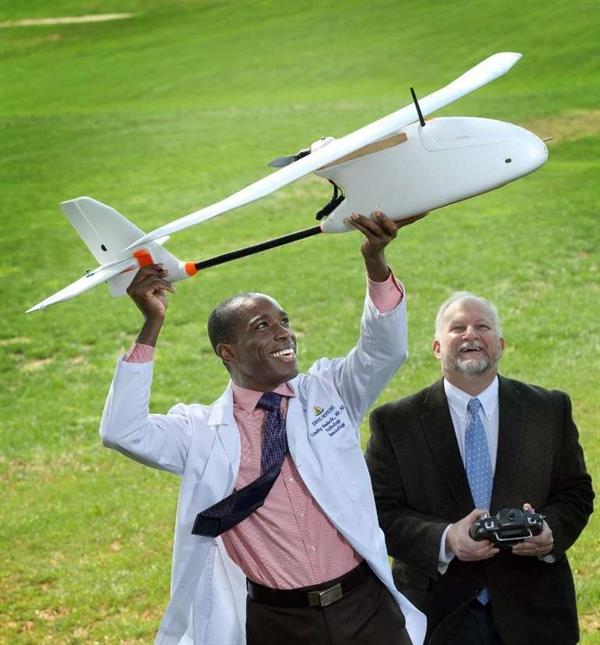 Dronelar bu kez tıbbi taşımalara yardımcı oluyor