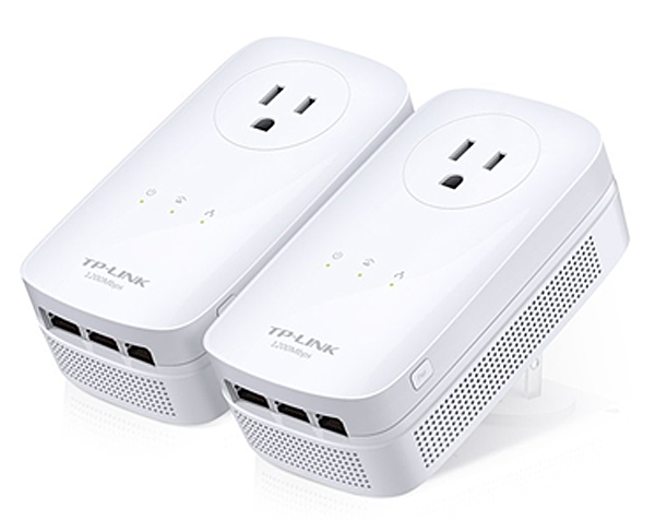 TP-Link'den 3 adet Gb porta sahip Powerline adaptör