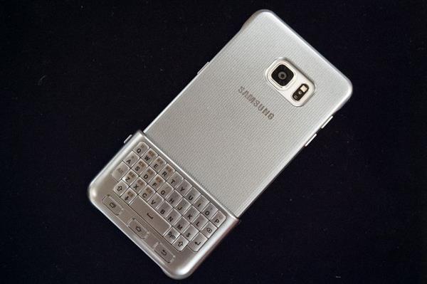 Samsung'un klavyeli kılıfının fiyatı belli oldu, kılıf S6 ve S6 Edge için de satılacak