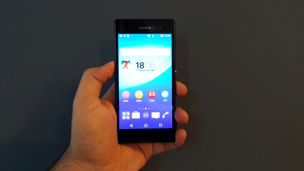 Sony Xperia M5 inceleme videosu 'Dünyadaki ilk kapsamlı inceleme karşınızda'