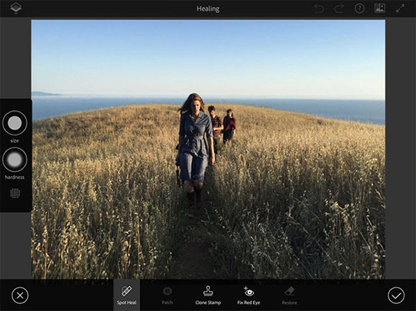 iOS için Adobe Photoshop Ekim ayında geliyor