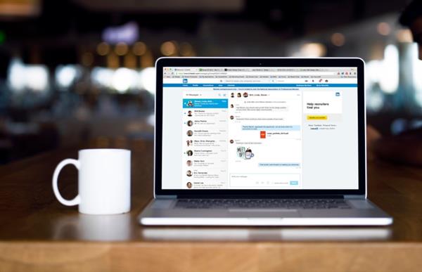 LinkedIn'e anlık mesajlaşma özelliği eklendi