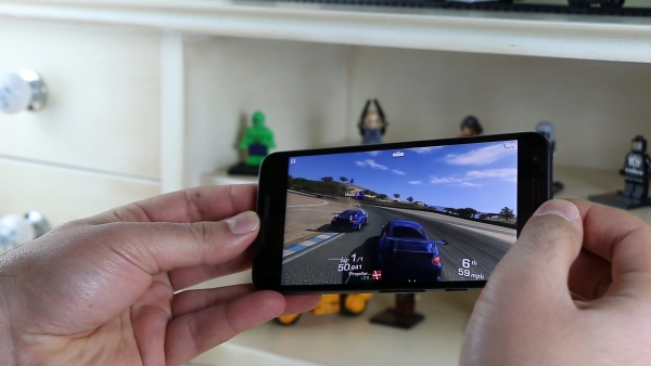 LG Nexus 5X inceleme videosu