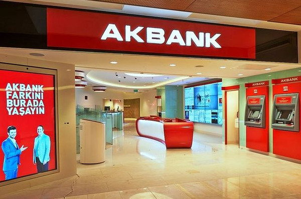 Akbank artık yeni Apple TV'de 