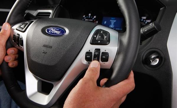 Ford, SYNC'e sahip 5 milyon aracı için Siri desteği sunmaya başladı