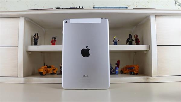 iPad Mini 4 inceleme videosu 'Daha hızlı, Daha ince, Daha yetenekli'