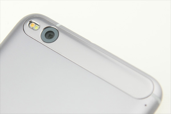 HTC yeni modelinin ilk teaser görüntüsünü yayınladı
