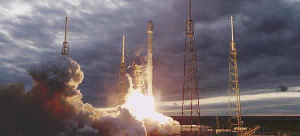 SpaceX'in en güçlü roketi bu gece uzaya fırlatılacak