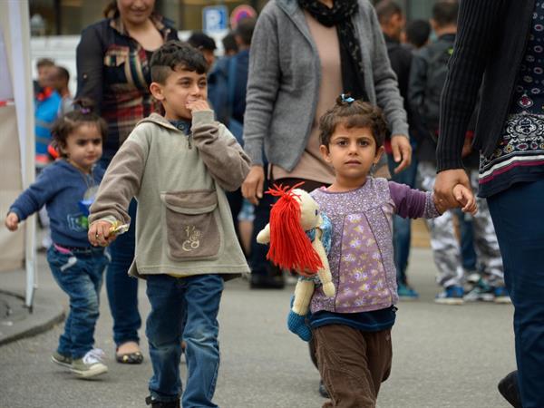 Mültecilerin dil eğitiminde “Nao” kullanılacak