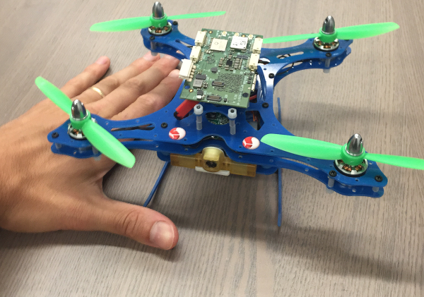 Qualcomm'un akıllı drone'u CES 2016 fuarına uçuyor