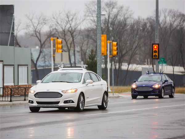 Ford, otonom araç testlerine hız veriyor