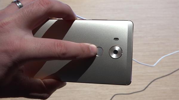 Huawei Mate 8 inceleme videosu 'Türkiye'de ilk defa'