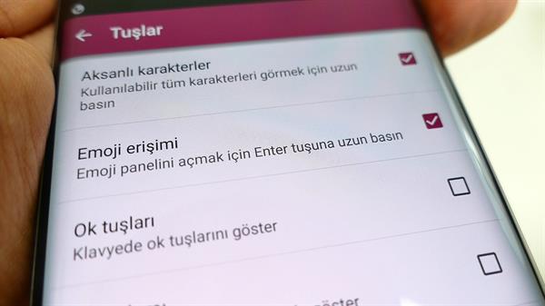 SwiftKey Klavye Uygulaması inceleme videosu