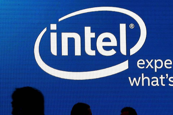 Intel'in geçen yıl son çeyrek raporlarında durgunluk belirtileri