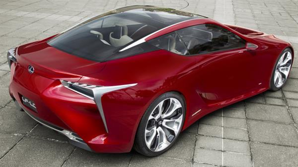 Lexus LC 500, adından bahsettirmeye devam ediyor