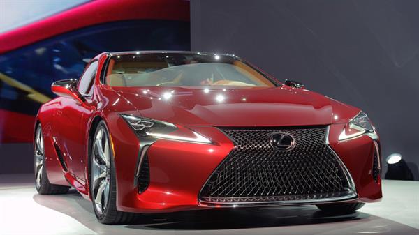 Lexus LC 500, adından bahsettirmeye devam ediyor