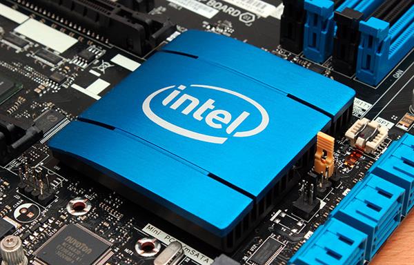 Intel'in 10nm üretim sürecine sahip üç nesil işlemci sunacağı söyleniyor