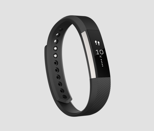 Fitbit'ten bu kez akıllı bileklik